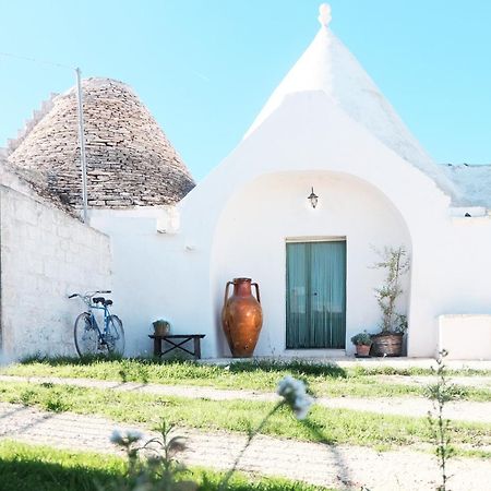 Il Trullo Bianco A Masseria Santalachicca Masseria Orimini Kültér fotó