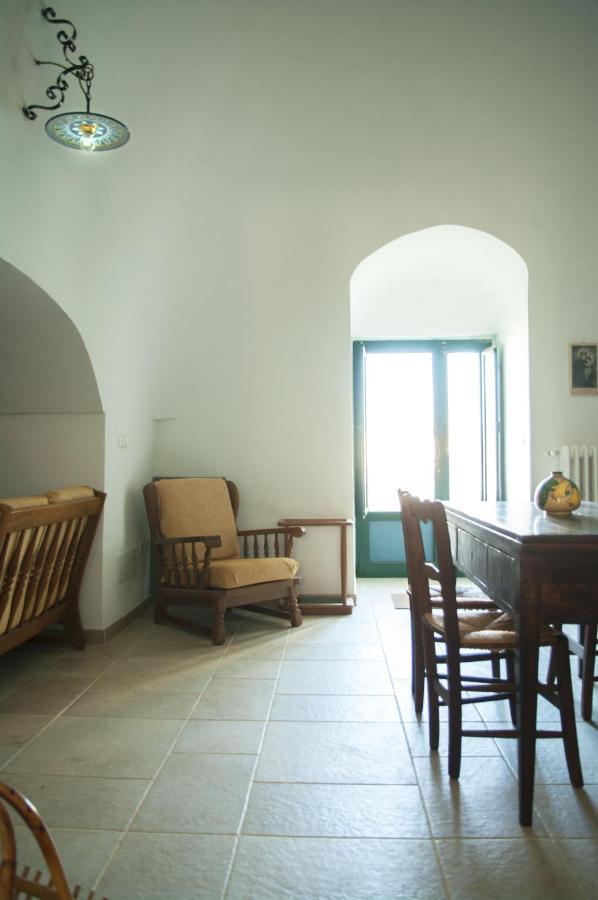 Il Trullo Bianco A Masseria Santalachicca Masseria Orimini Kültér fotó