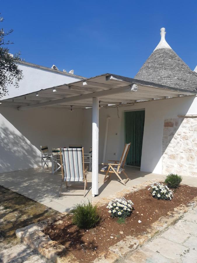 Il Trullo Bianco A Masseria Santalachicca Masseria Orimini Kültér fotó